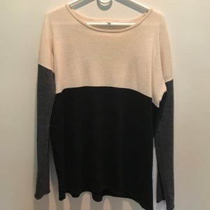 41 Hawthorn lightweight sweater