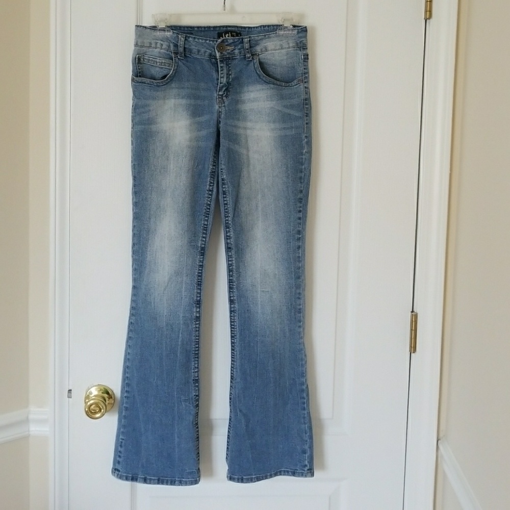 L.e.i jeans