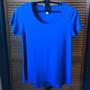 Lula Roe Classic tee