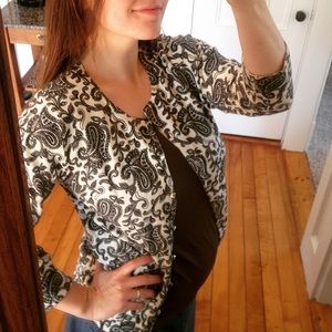 Black, white and gray paisley print cardigan
