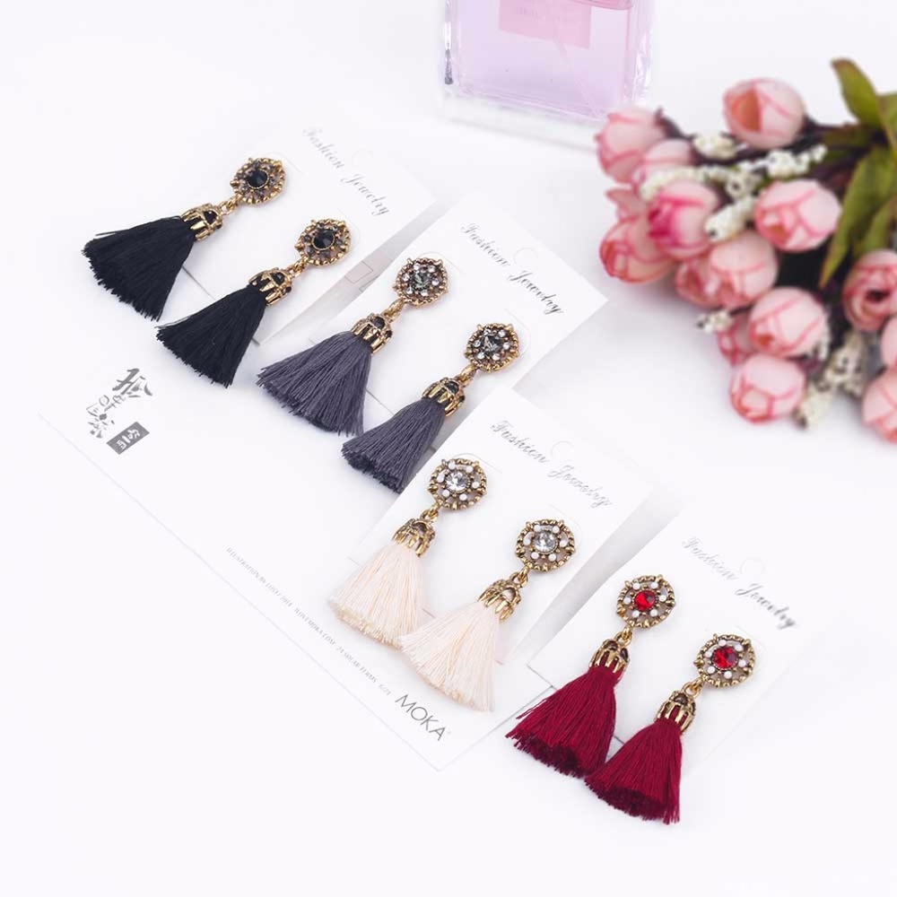 SALE! NWT All tassel Earrings