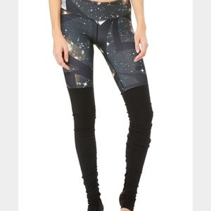 ALO Yoga Goddess Leggings Vapor Space/Black