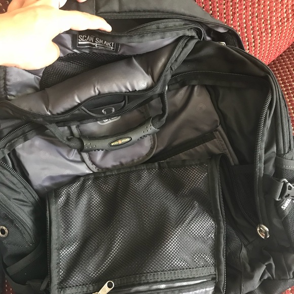Swiss Gear Travel Gear backpack main image 3