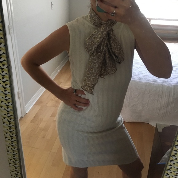 Sleek Vintage Dress - Picture 2 of 8