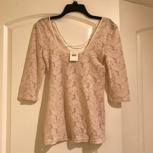 Free People top - Picture 1 of 3