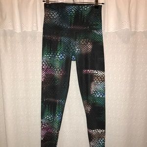 Onzie high waisted yoga pants