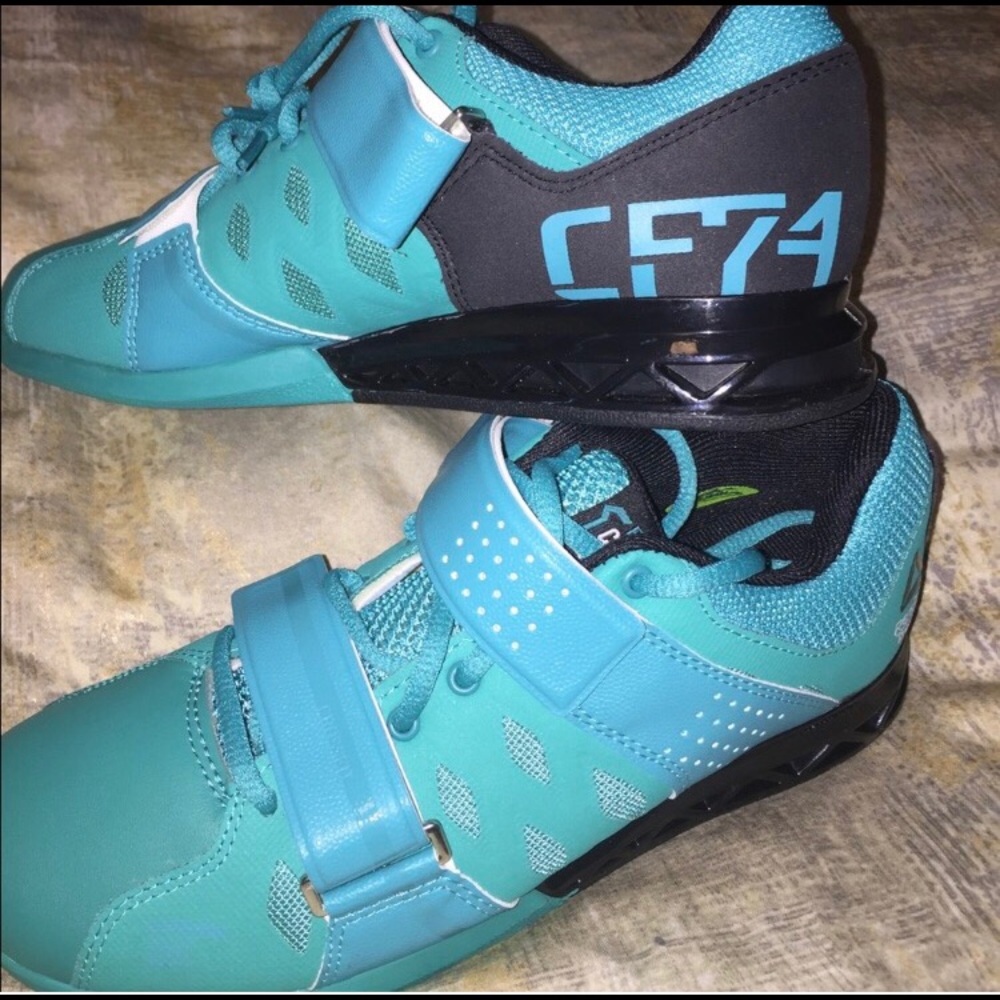 Reebok lifters