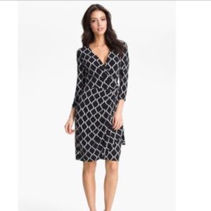 Maggy London Wrap Dress size 6
