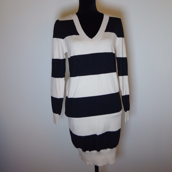 Charlotte Russe Dresses & Skirts - Sweater dress