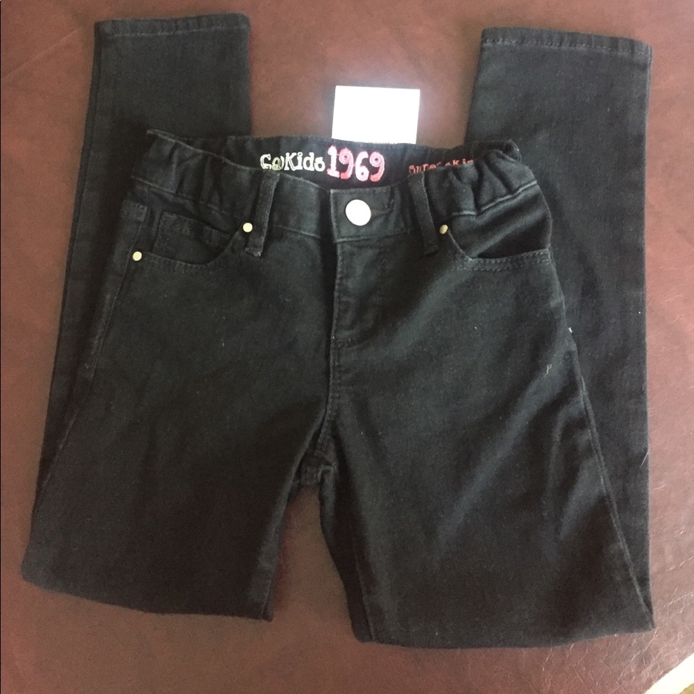 GAP NWOT super skinny jeans size 6.