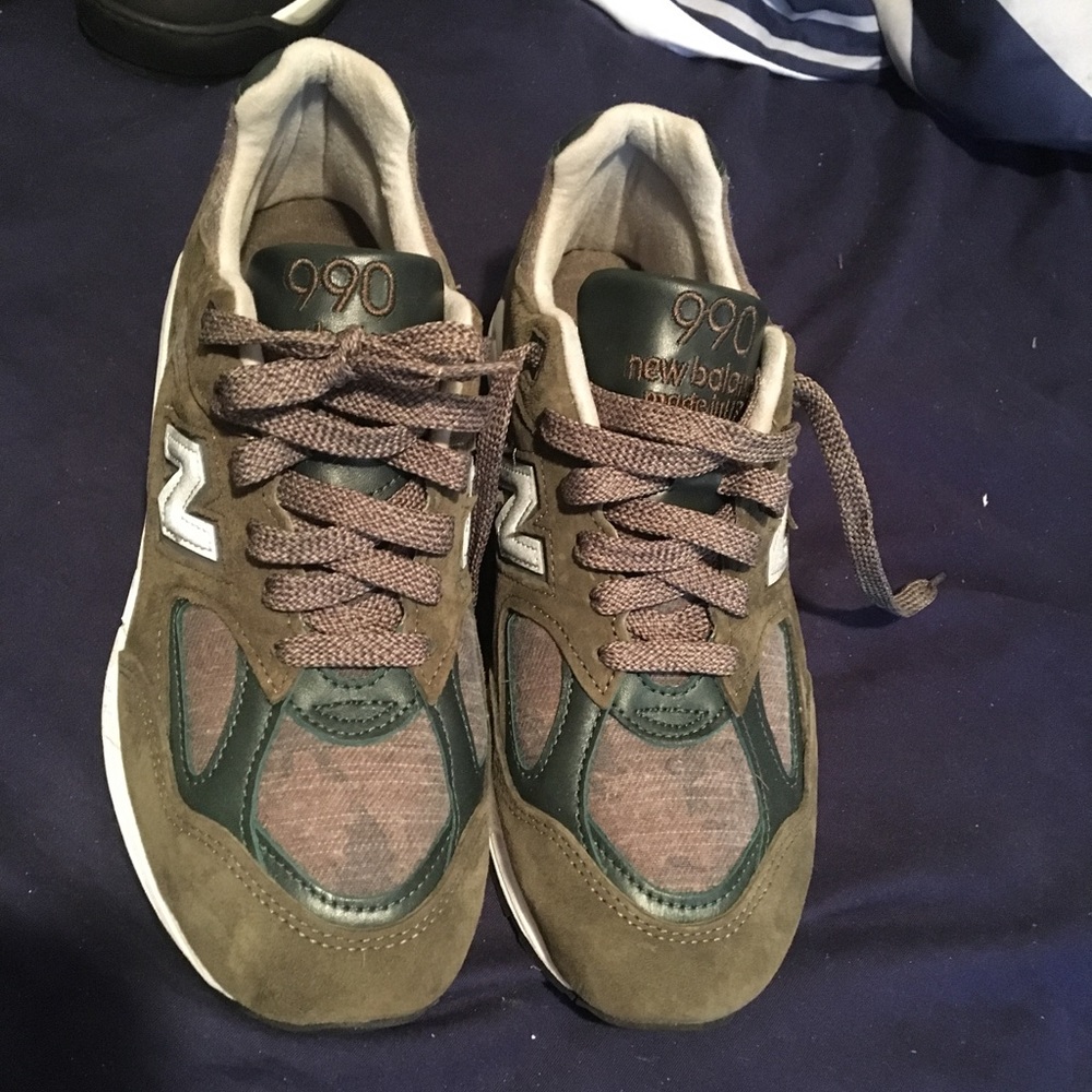 Men's New Balance 990 size 8.5