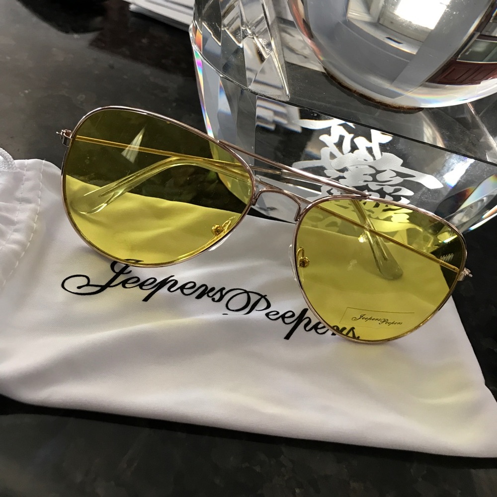 ASOS YELLOW SUNGLASSES