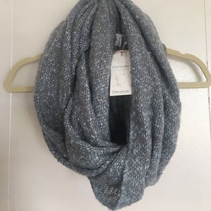 NWT FRANCESCA'S Infinity Scarf