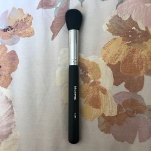 Morphe M437 Contour Blending Brush