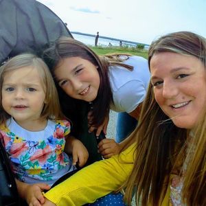 Meet your Posher, Kelly