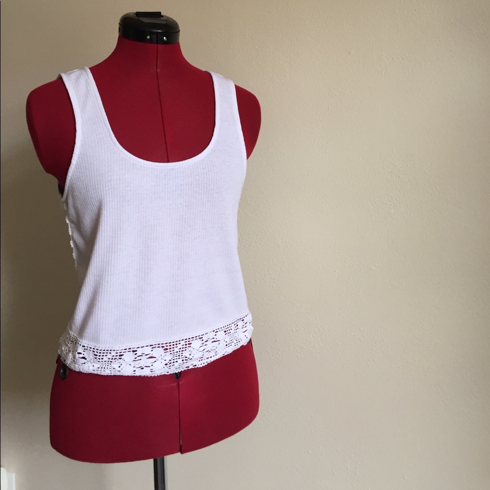 KIMCHI BLUE white cropped tank