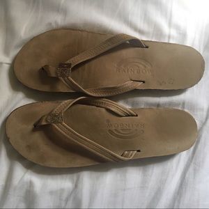 🌈EUC Rainbow Flip Flops size 8 🌈