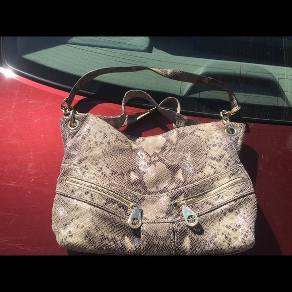 Michael Kors Handbag - Picture 1 of 4