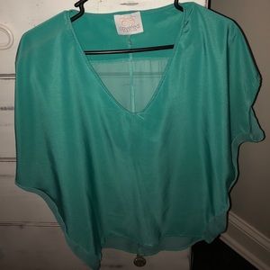 Cute turquoise top size small