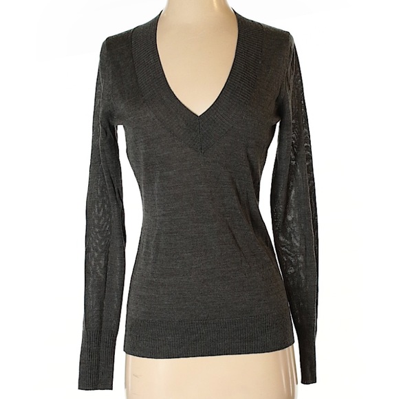 CLOSET CLOSING - Picture 1 of 3