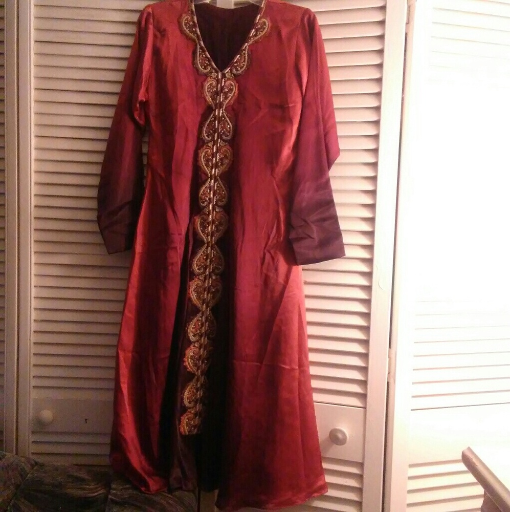 90% off ✨Royal satin salwar kameez!