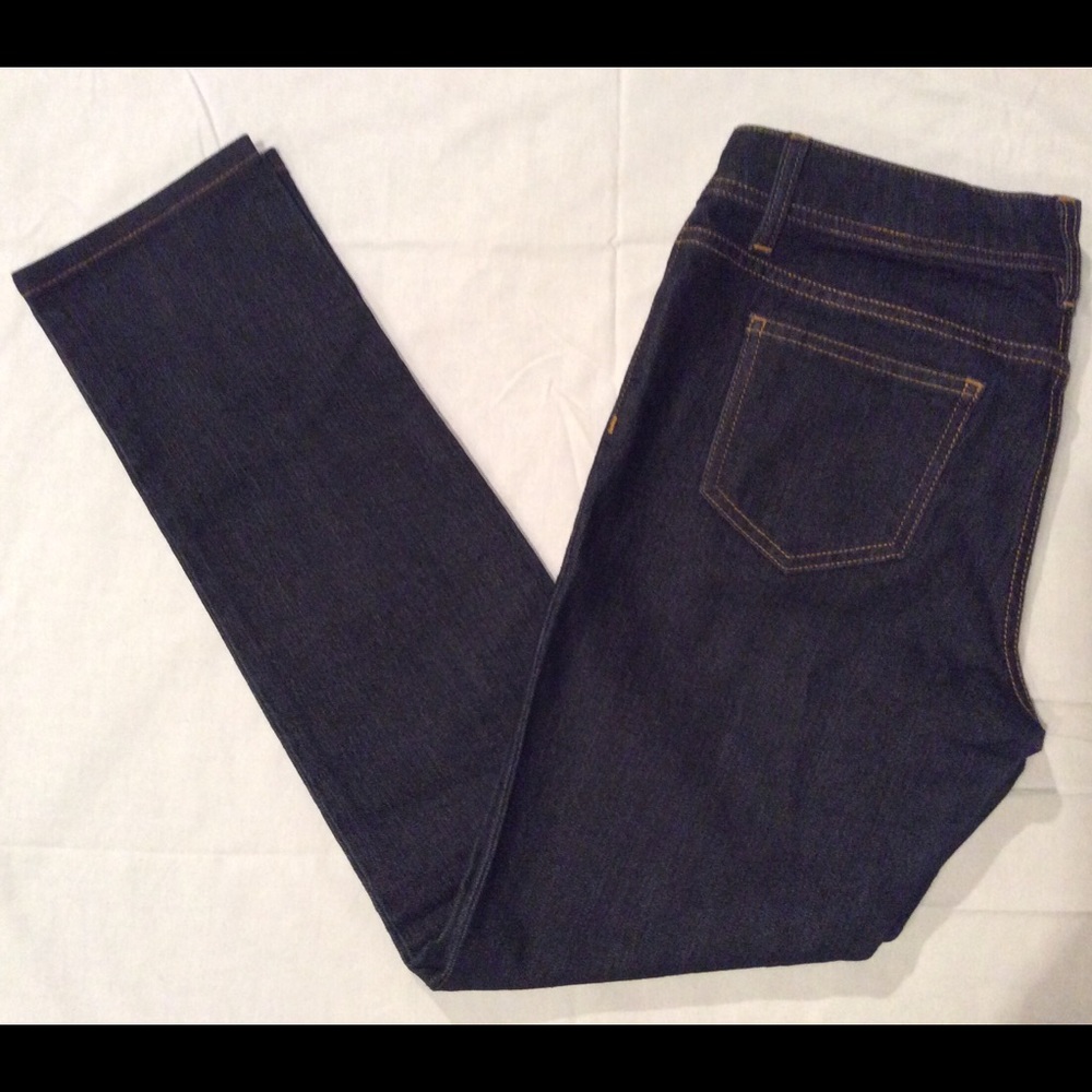 Dark Wash Jeans sz 7