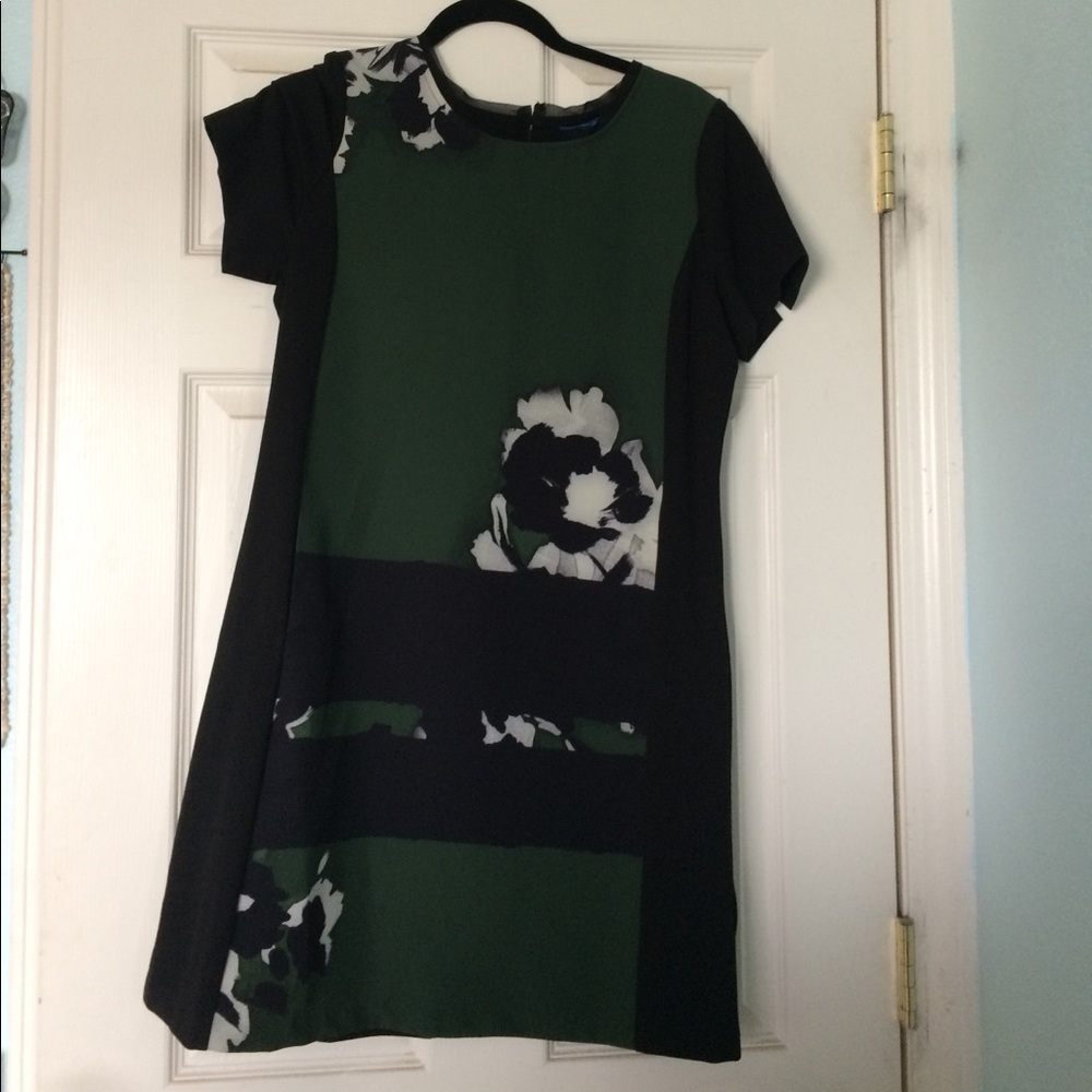Simply Vera Dress