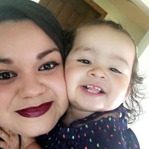 Meet your Posher, Mayra