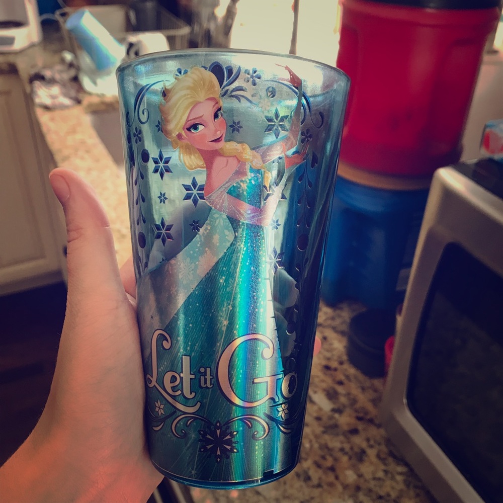 Disney’s Frozen Elsa glass