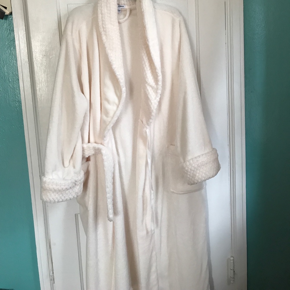 Huge! Soft! Comfortable!