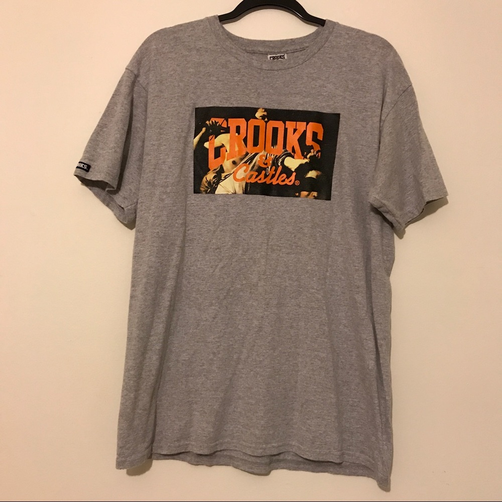 Crooks and castle men's Tshirt