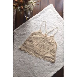 POL Lace Crop Top