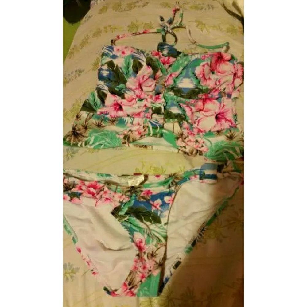 LOWEST PRICE: Tankini