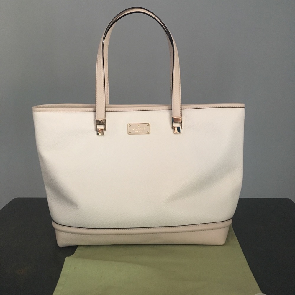 Reduced!❤️ Kate Spade Oliver Street Taren Tote! ❤️