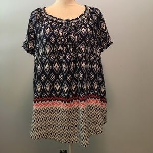 Cute short sleeved top