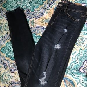 Hollister BRAND NEW skinny jeans