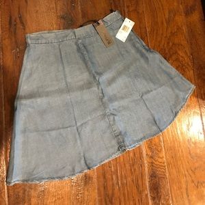 Buffalo David Bitton chambray skirt. NWT