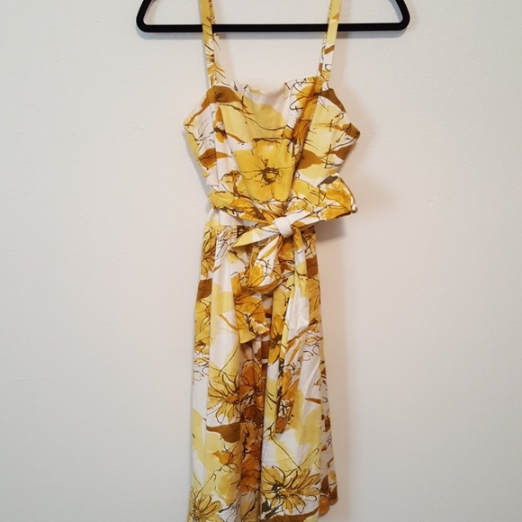 Dress - Picture 1 of 3