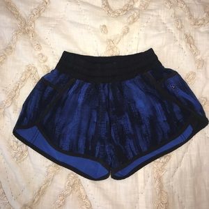 Lululemon tracker shorts size 4