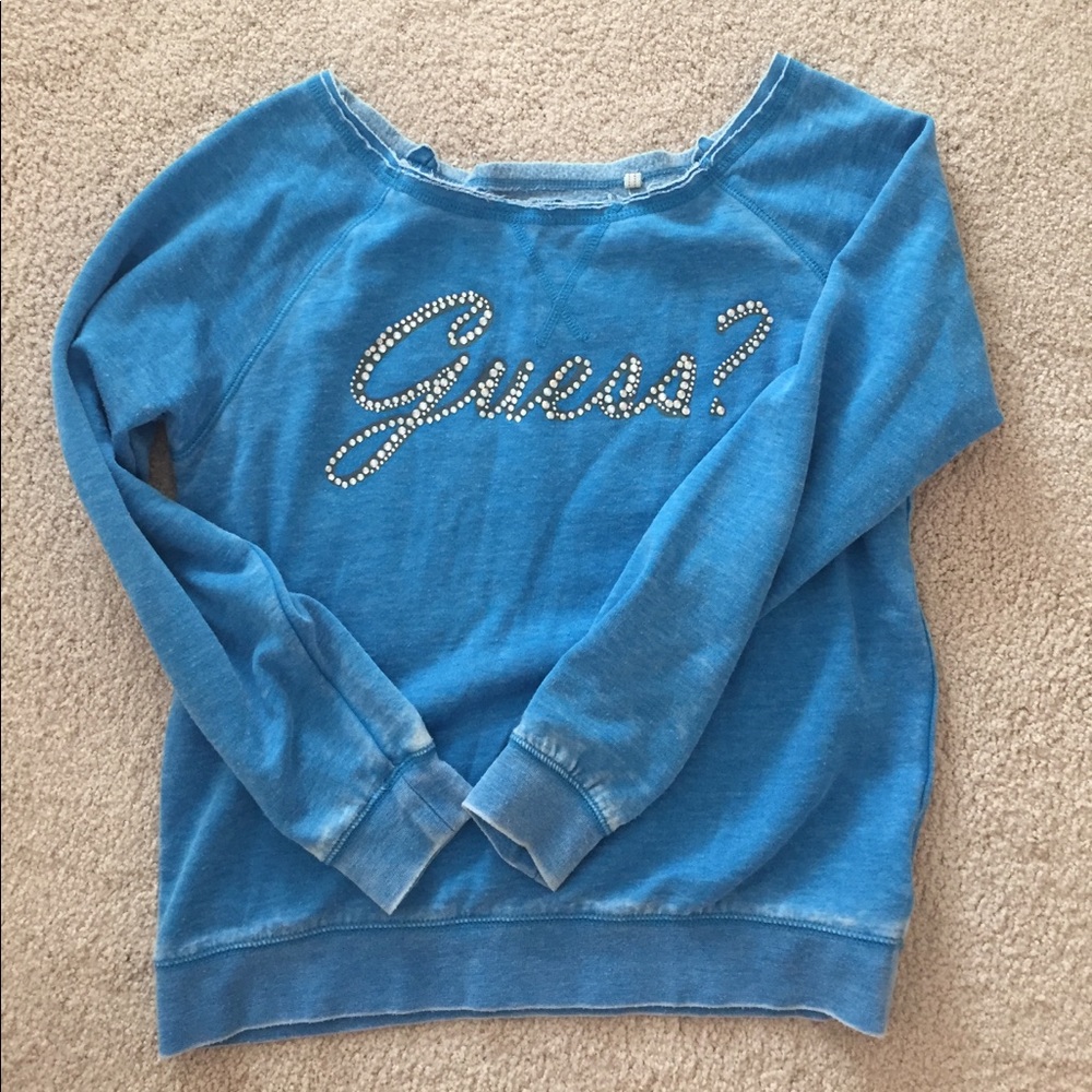 BLUE GUESS DISTRESSED SWEATSHIRT