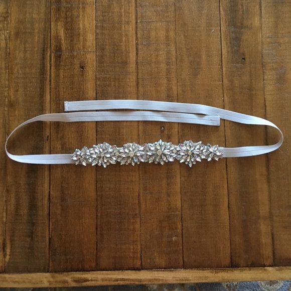 Delicate Crystal Wedding Belt main image 5