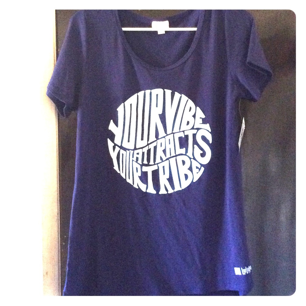 Lularoe shirt
