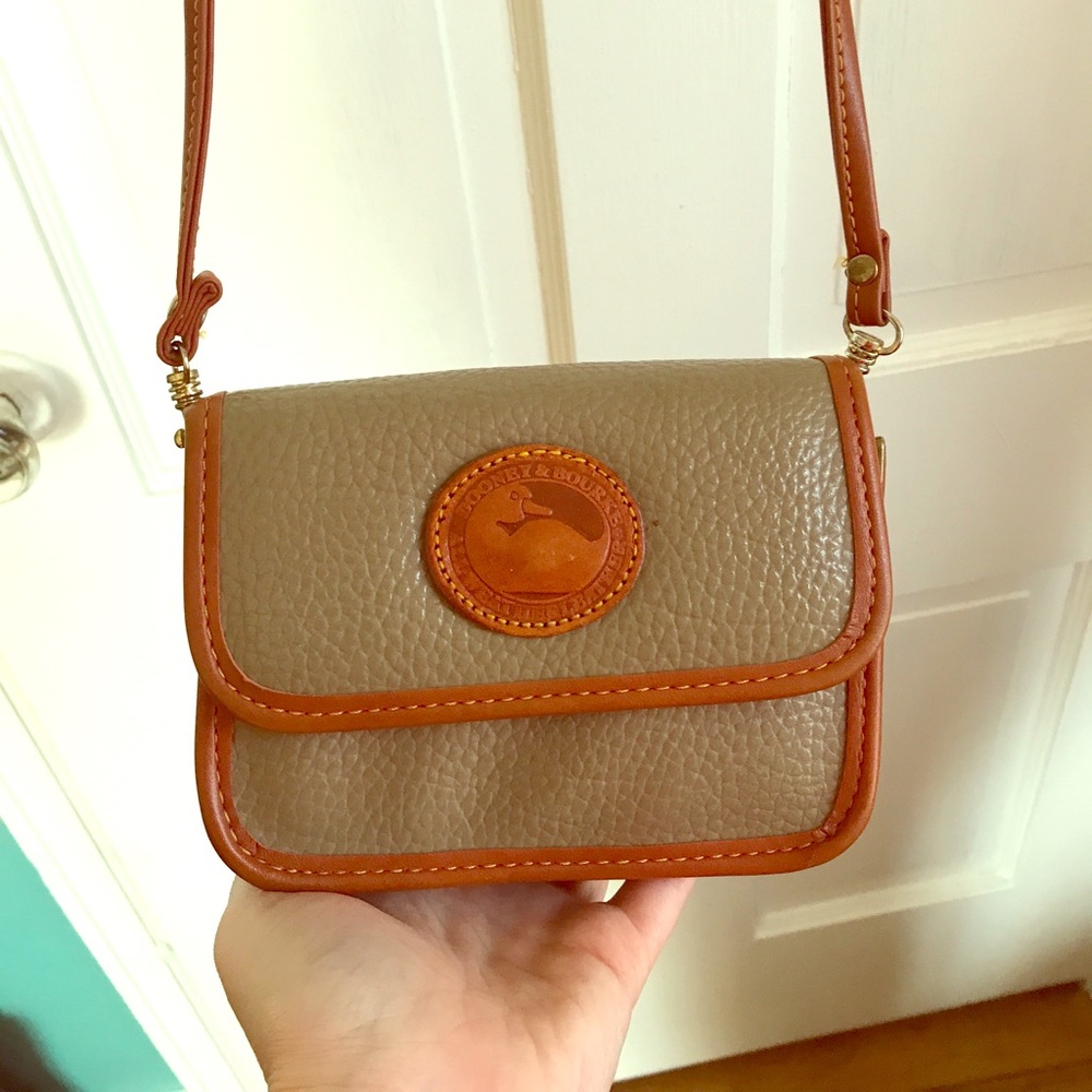 Vintage!!! Dooney & Bourke purse! 💓😍