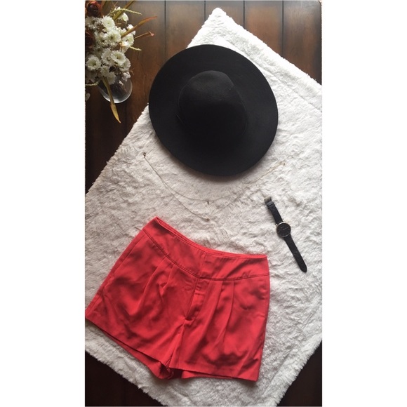 Jennifer Lopez Short (High Waist) (Salmon) - Picture 1 of 2