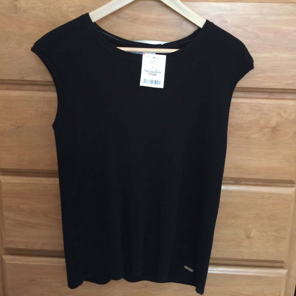 Women top