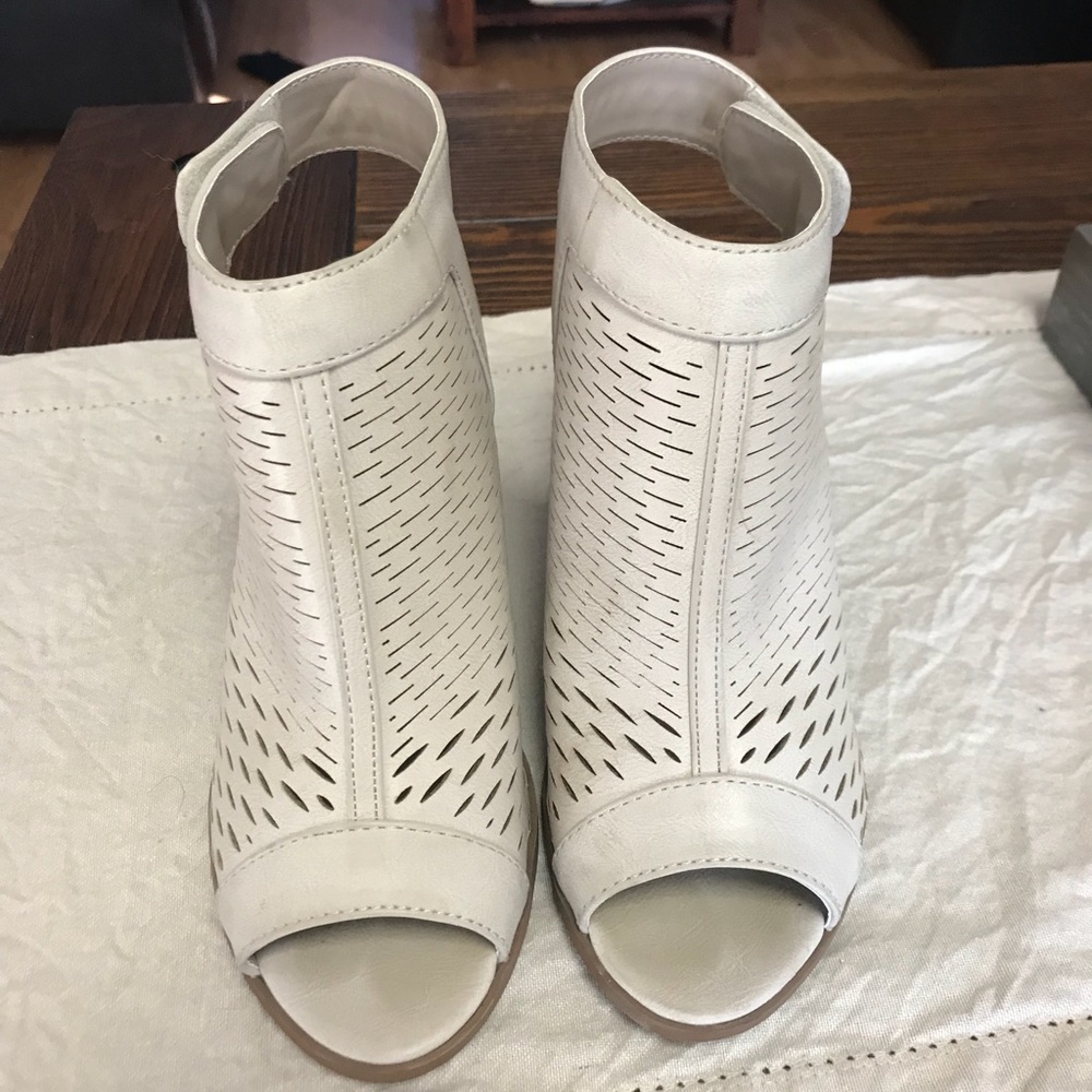 Perforated nude booties SZ 6.5 BNWOT