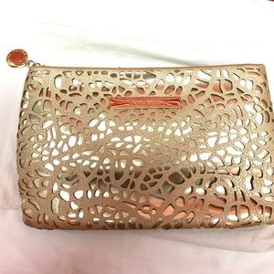 ⚡️🔥 PRICE DROPPED 🔥⚡️Gold Layered Clutch