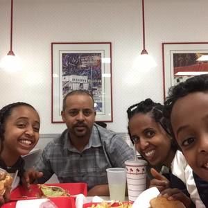 Meet your Posher, Temesgen