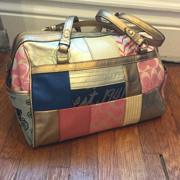 Coach purse - Picture 3 of 3