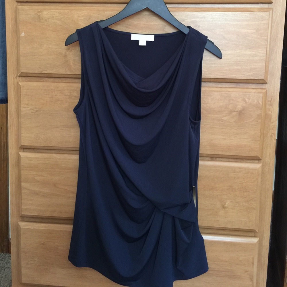 Women top